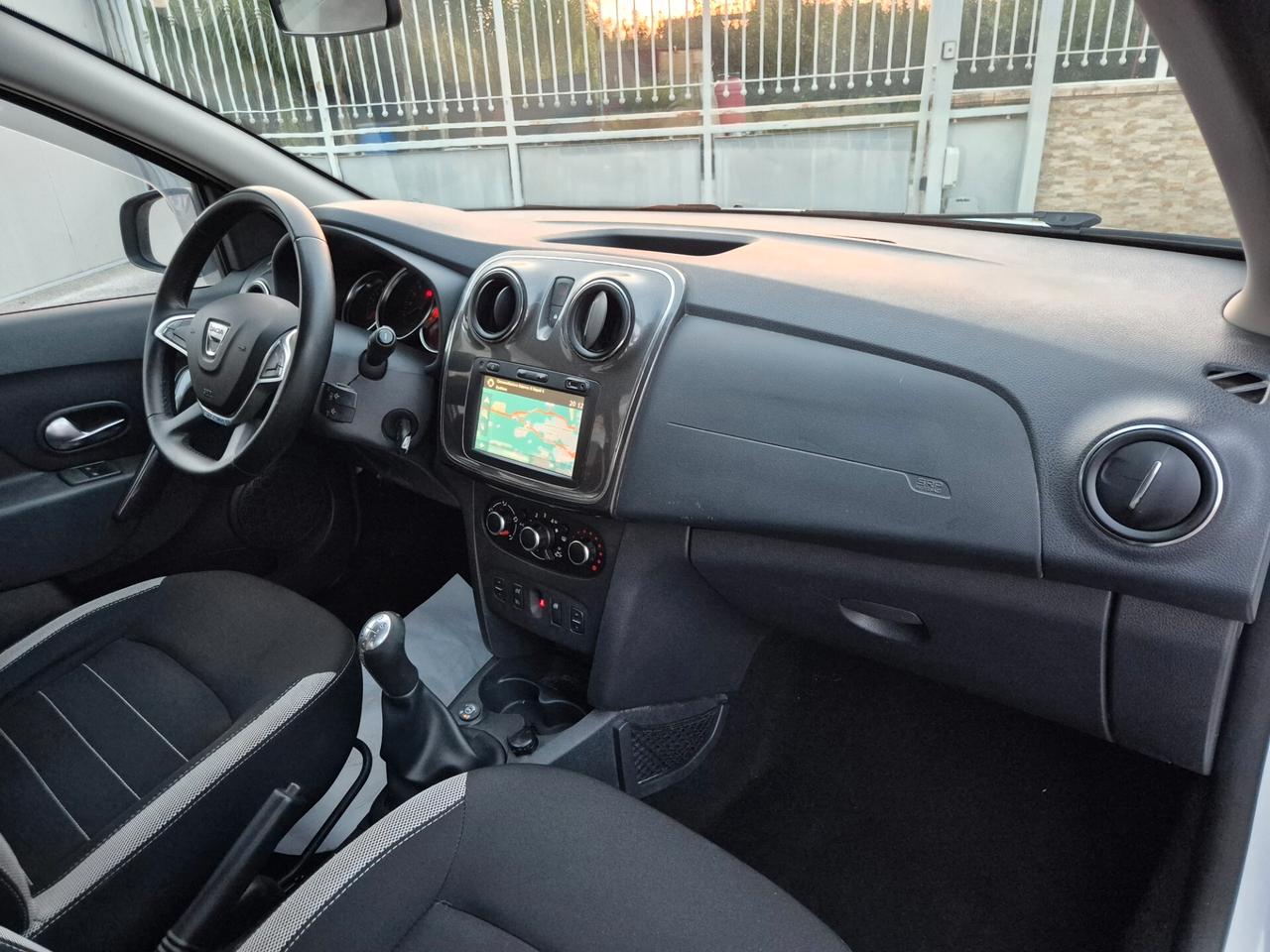 Dacia SANDERO STEPWAY 0.9 TCe TurboGPL 90CV NUOVA 2017
