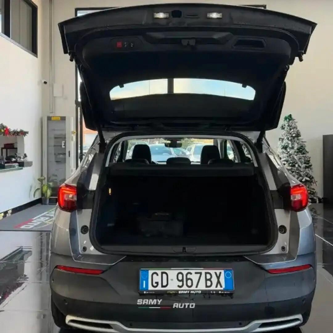 Opel Grandland X 1.6 Hybrid4 Plug-in aut. AWD