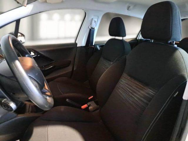 PEUGEOT 208 1° serie 1.0 VTi 68 CV 5 porte Access adatta a neo