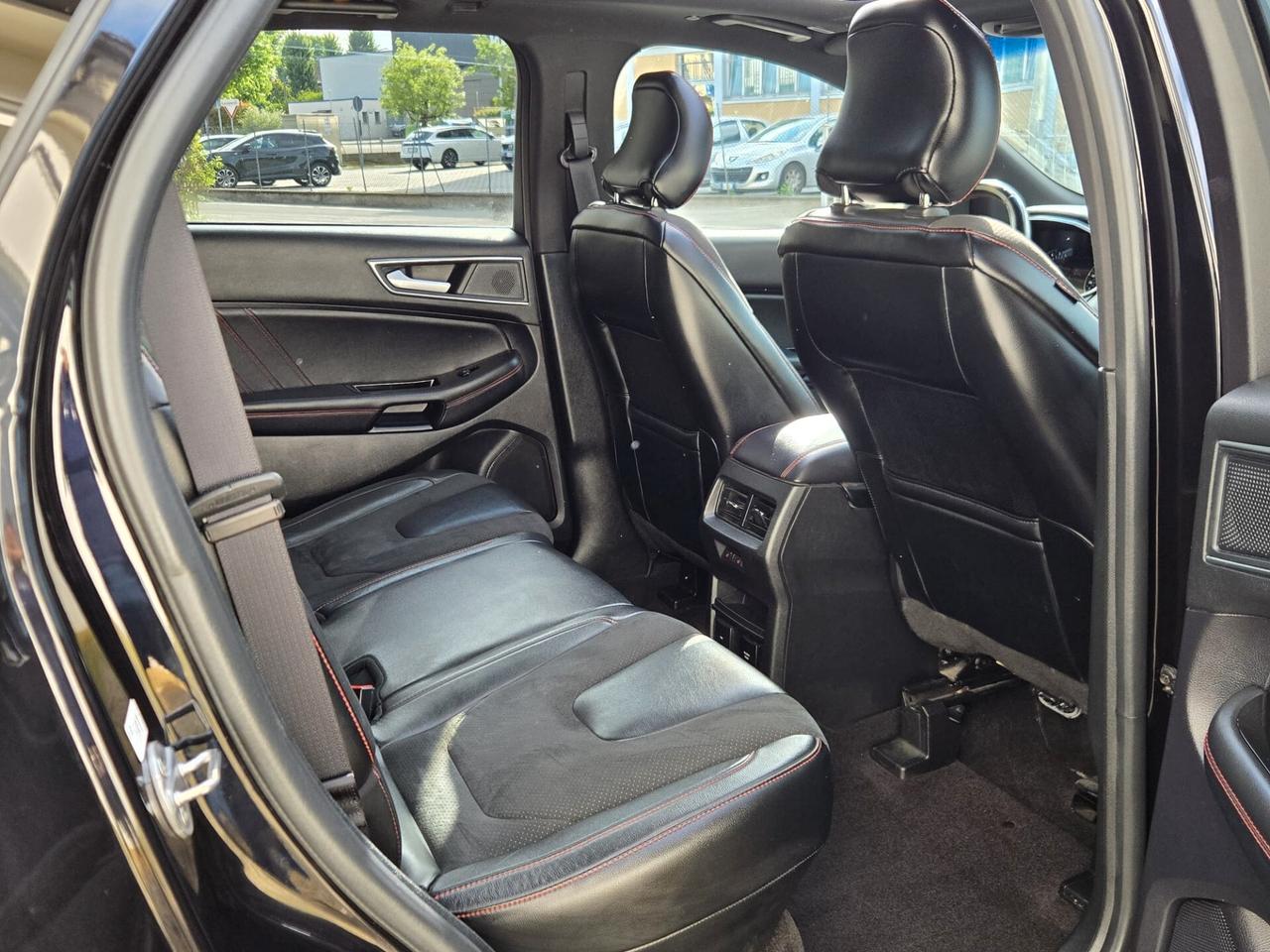 Ford Edge 2.0D ST-LINE 4x4 FULL OPTIONAL GANCIO TRAINO TETTO APRIBILE