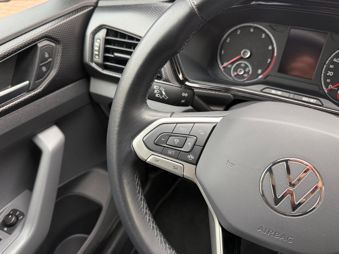 Volkswagen T-Cross 1.0 Tsi 110cv DSG PARI AL NUOVO!