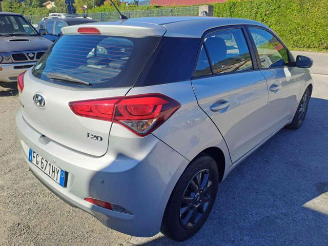 HYUNDAI i20 1.1 CRDi 12V 5 porte Comfort