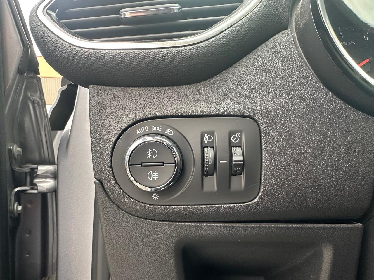 Opel Crossland X Ultimate 1.2 #7740