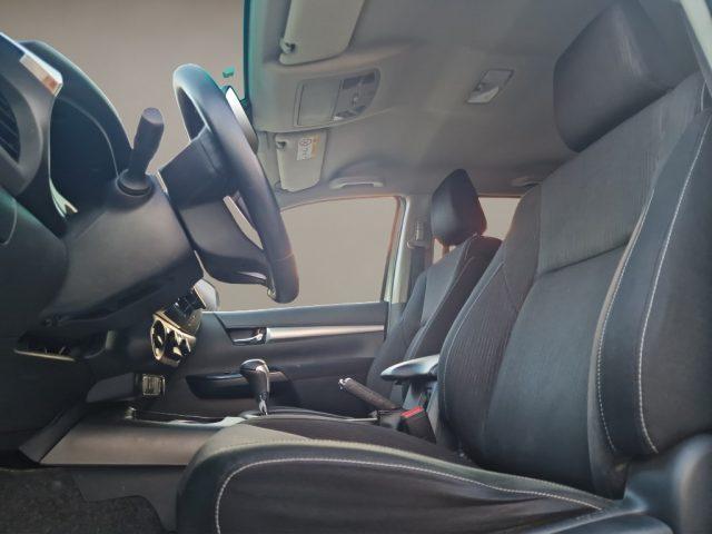 TOYOTA Hilux 2.4 D-4D A/T 4WD 4 porte Double Cab Executive