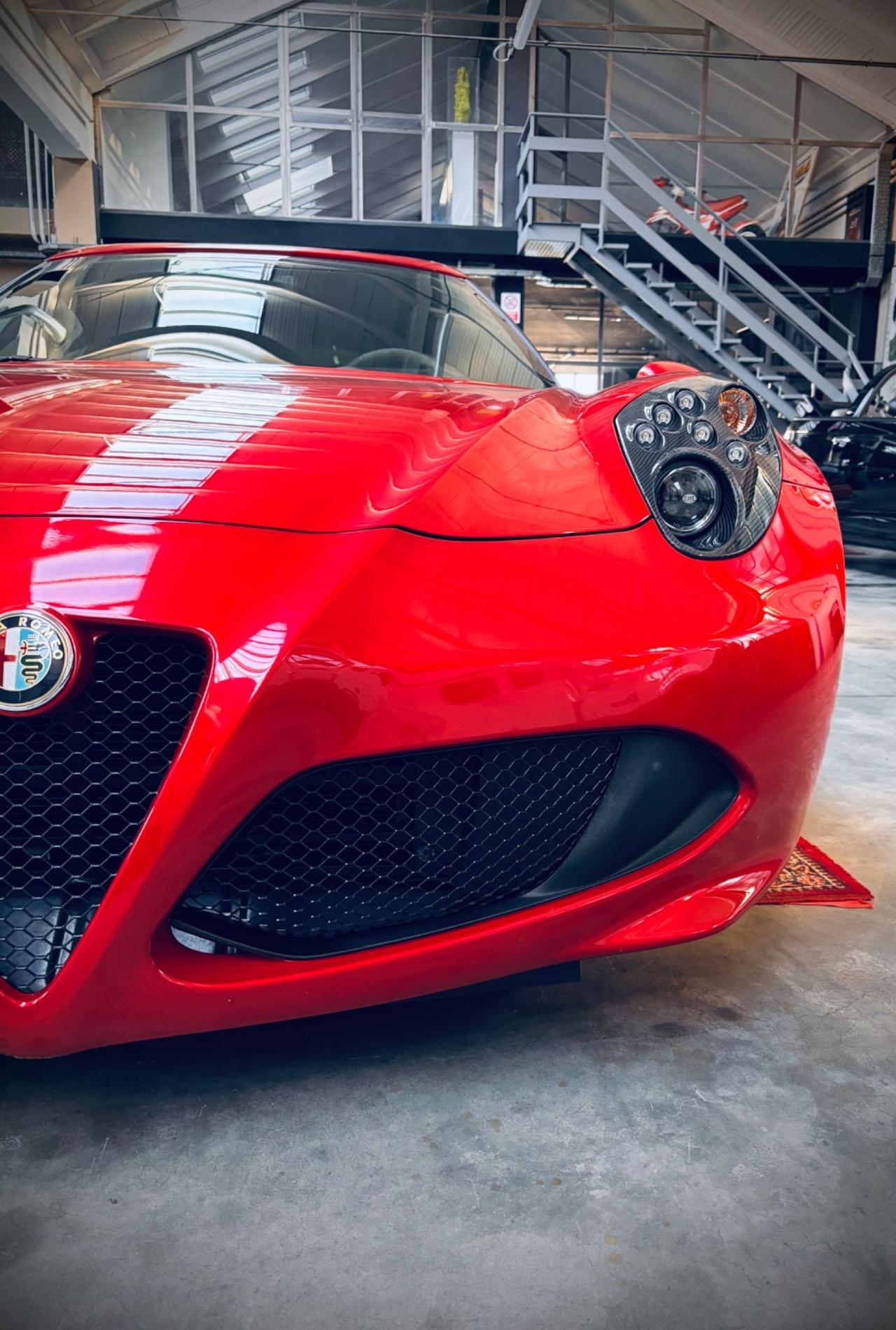 Alfa Romeo 4C 1750 TBi ex Jorge Lorenzo