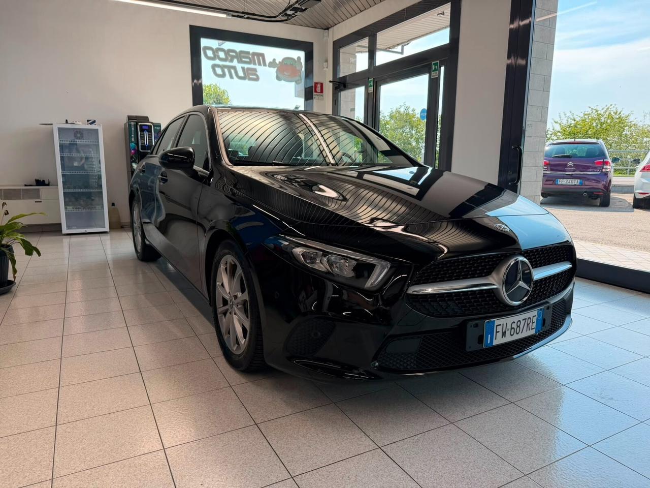 Mercedes-Benz A 180 1.5 Diesel Cambio Automatico Neopatentati