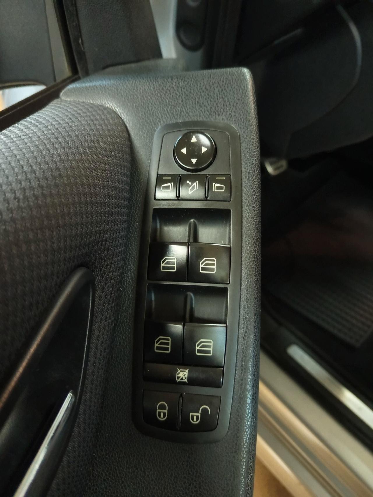 Mercedes-benz B 200 CDI Sport ok neopatentati