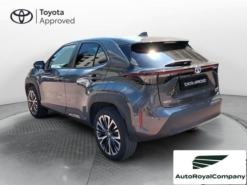 Toyota Yaris Cross 1.5H (116 CV) E-CVT Lounge AWD-i