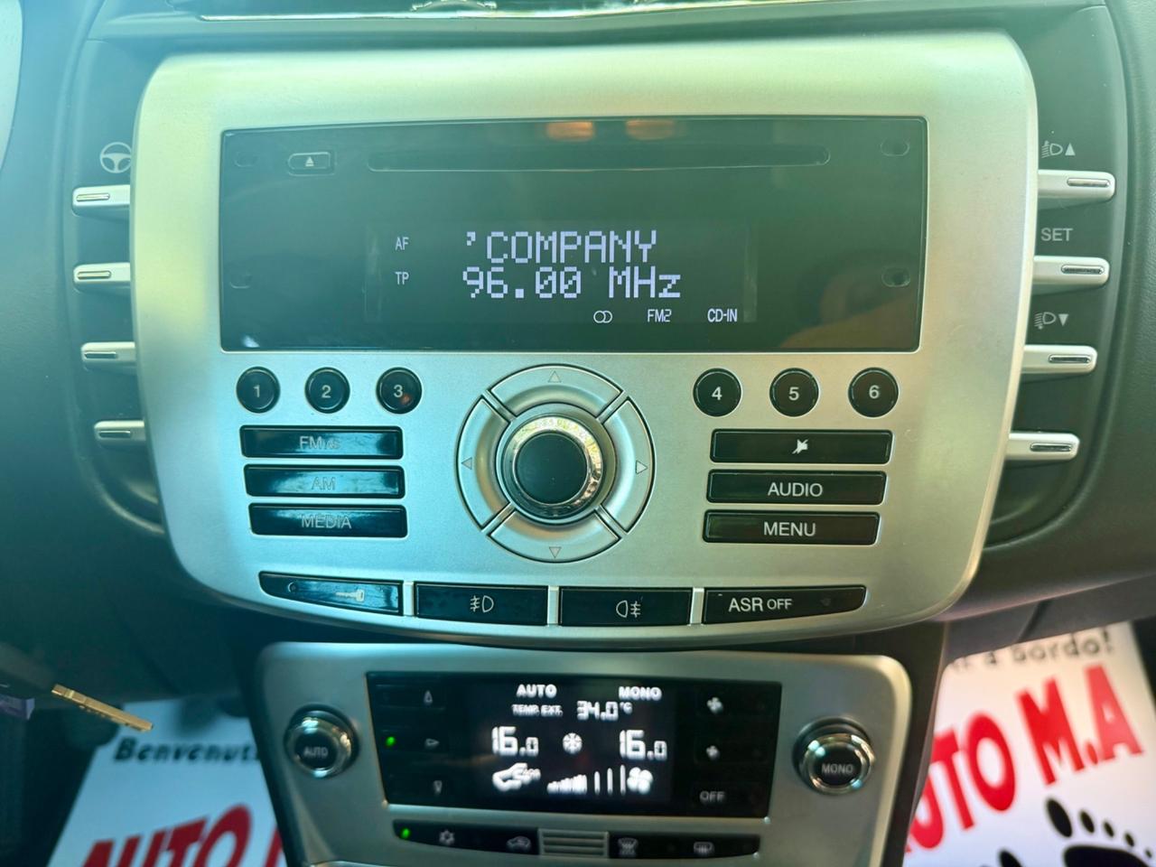 Lancia Delta 2012 1.6 MJT 120 CV Gold ok neopatentati ! ! !