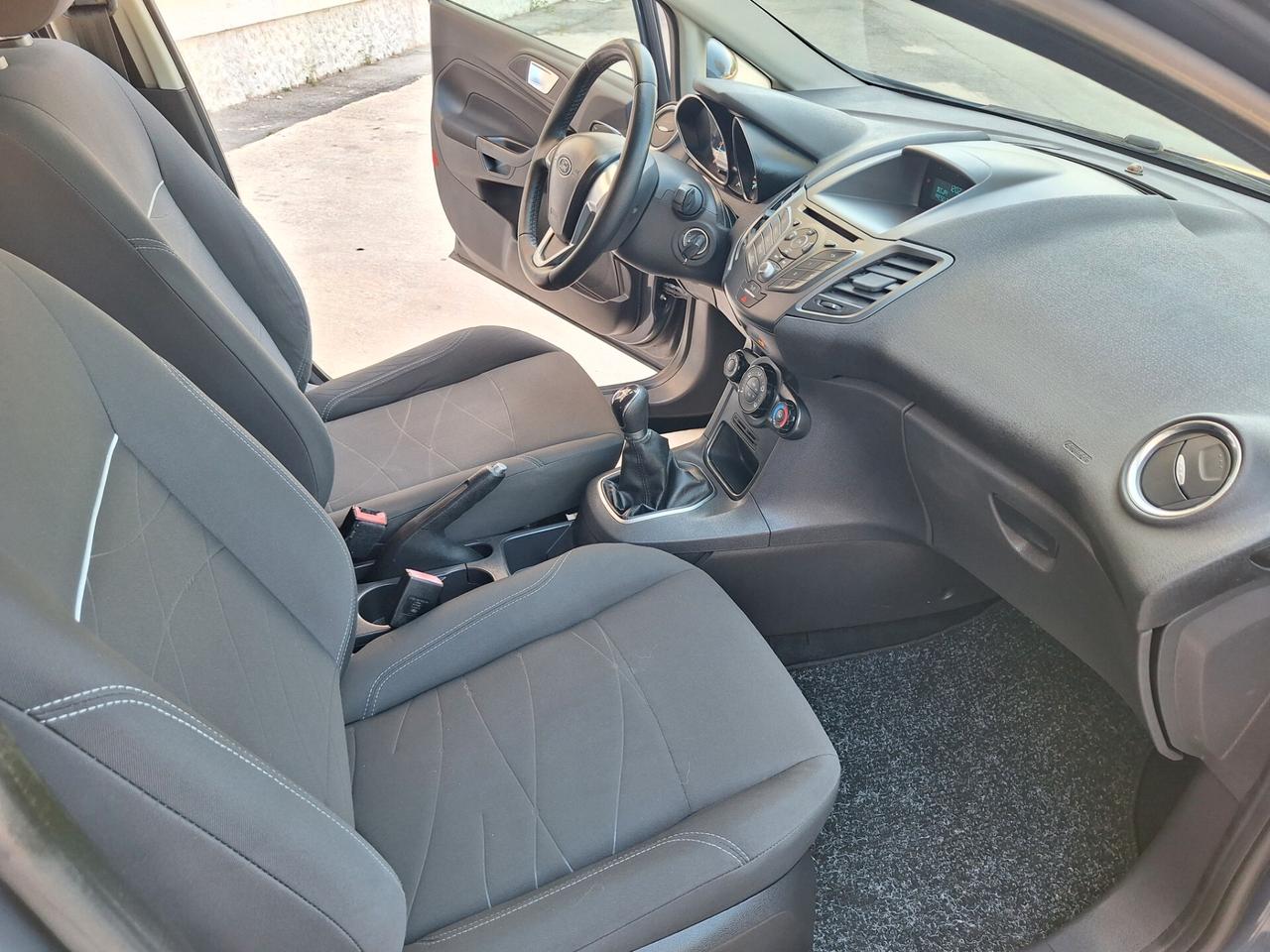 Ford Fiesta 1.5 TDCi 75CV 5 p 2015 PERFETTA