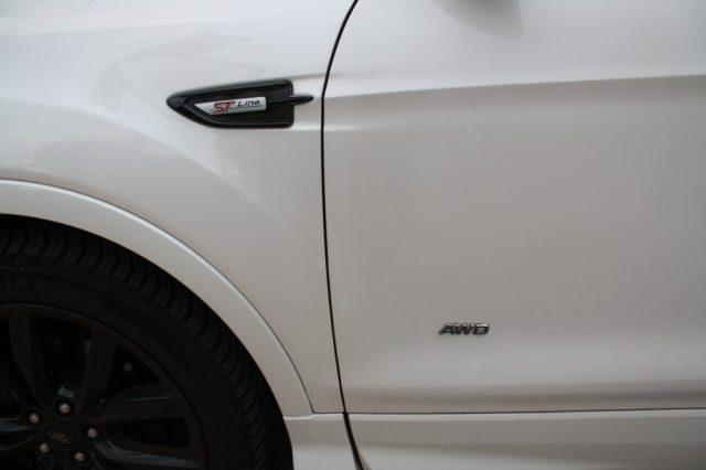 FORD Kuga 2.0 TDCI 180 CV S&S 4WD Powershift ST-Line