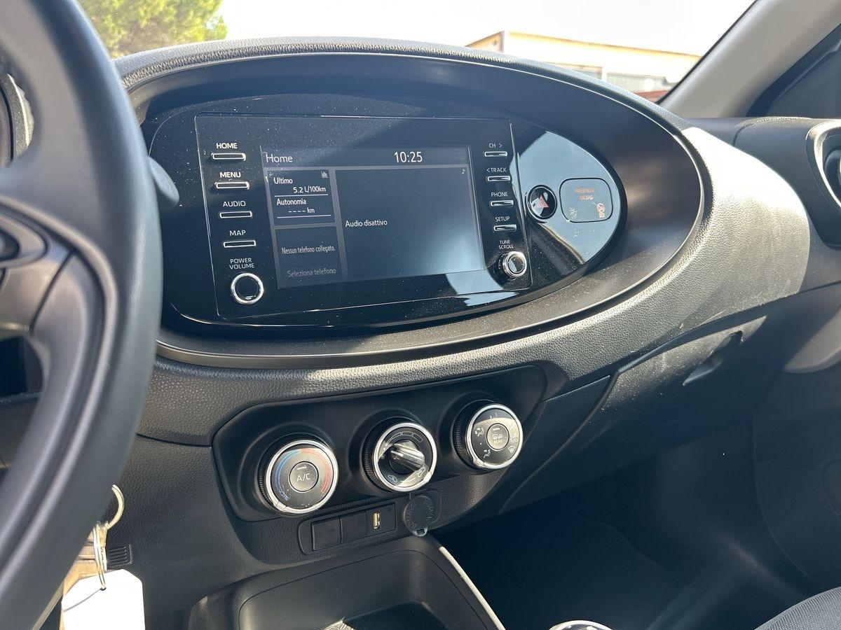 TOYOTA Aygo X - Aygo X 1.0 VVT-i 72 CV 5 porte Active
