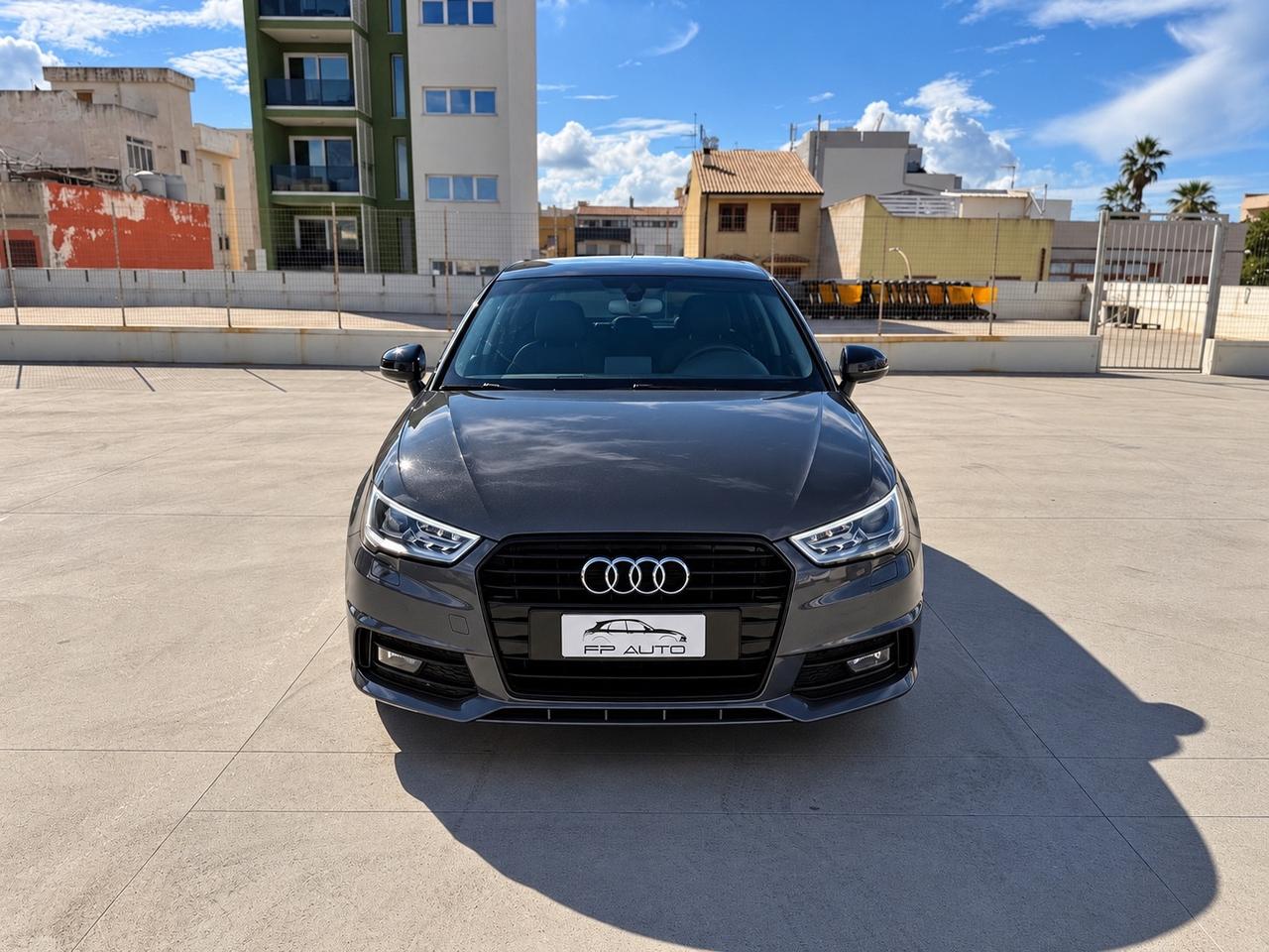 Audi A1 SPB 1.4 TDI 90 CV S-LINE