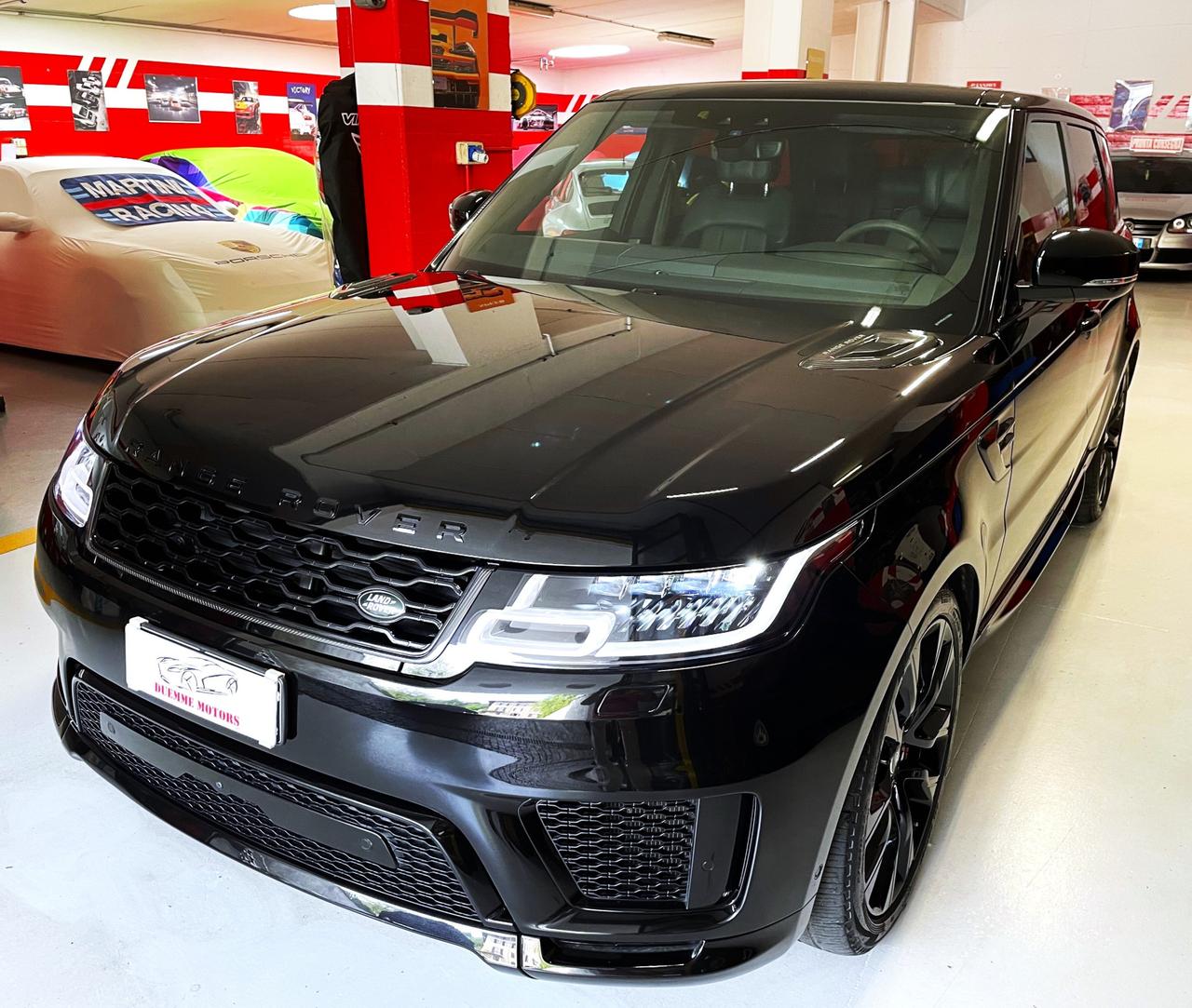 RANGE ROVER SPORT HST HYBRID Total Black +CARBONIO