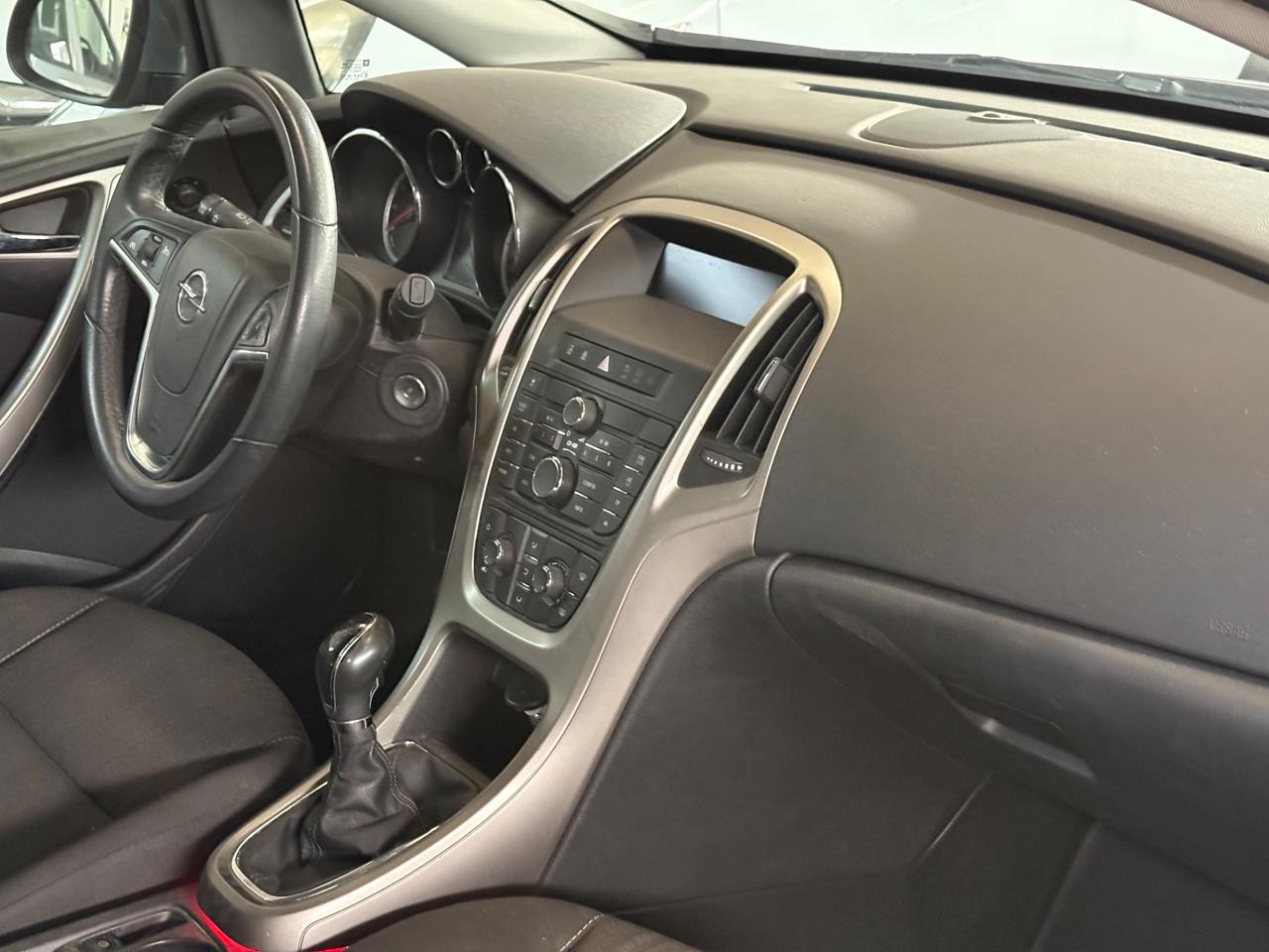 Opel Astra 1.6 115CV 5 porte Cosmo