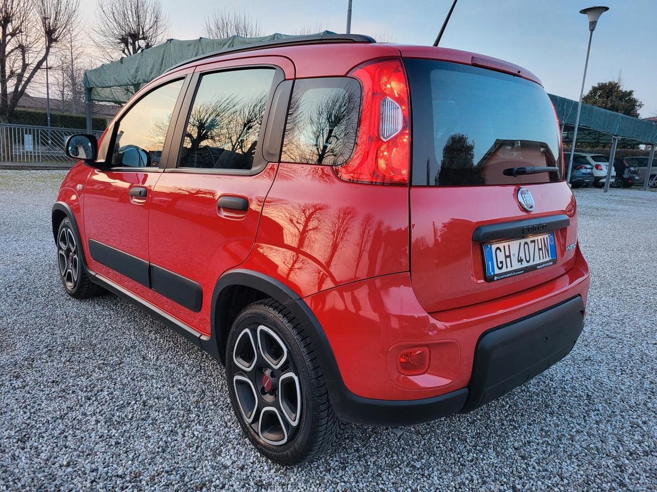 Fiat Panda 1.0 FireFly S&S Hybrid City Cross UNICAPROPRIETARIA