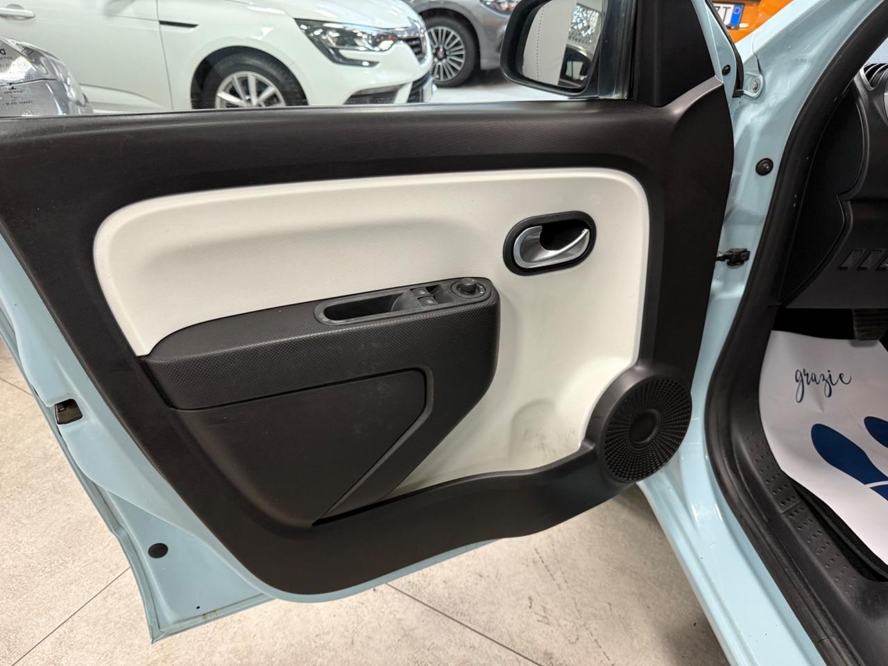 Renault Twingo SCe EDC La Parisienne 69CV Ok Neopatentati