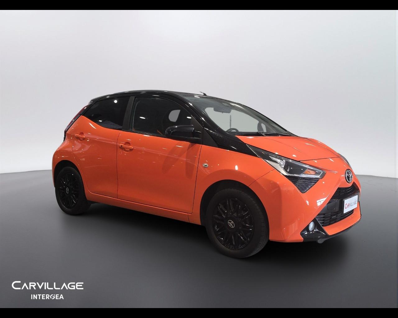 TOYOTA Aygo 5p 1.0 x-wave Orange 72cv
