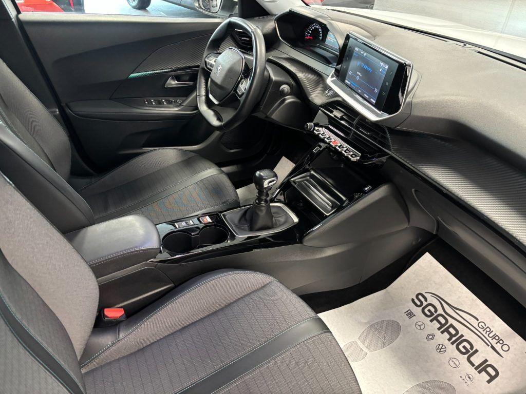 Peugeot 2008 1.5 BlueHDi Allure Navi Pack