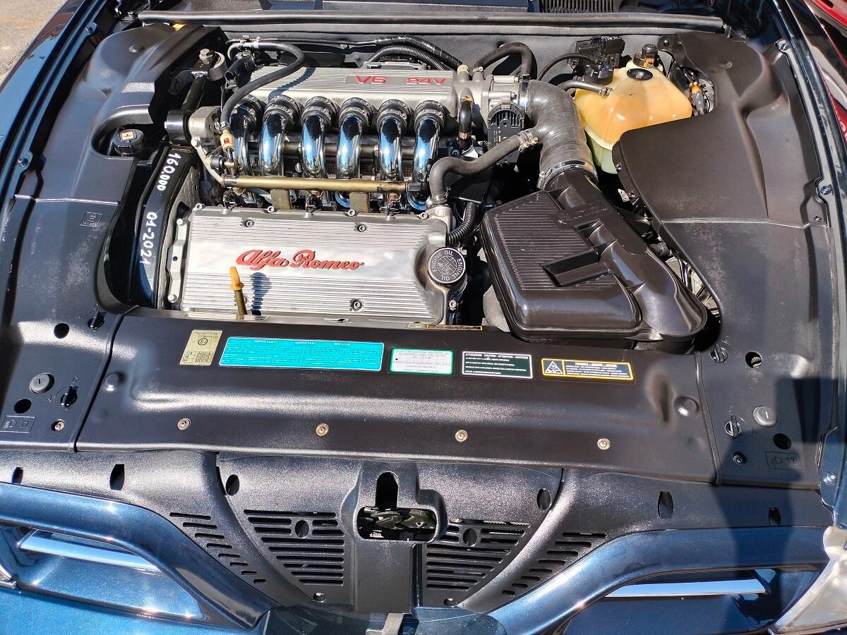 Alfa Romeo 166 2.5i V6 24V cat Distinctive