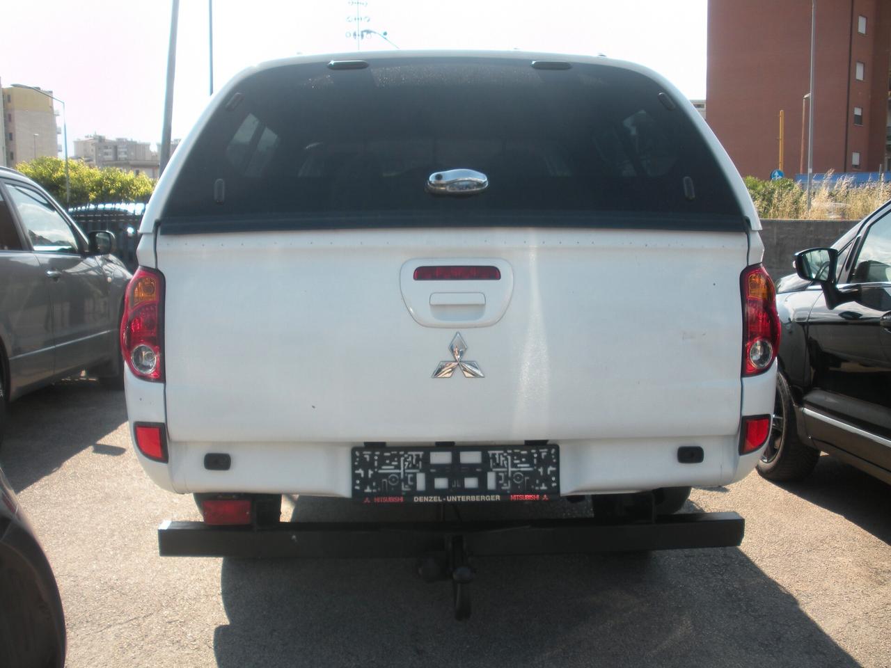 Mitsubishi L200 2.5 DI-D/136CV DC Invite DPF ''GLADIATOR''
