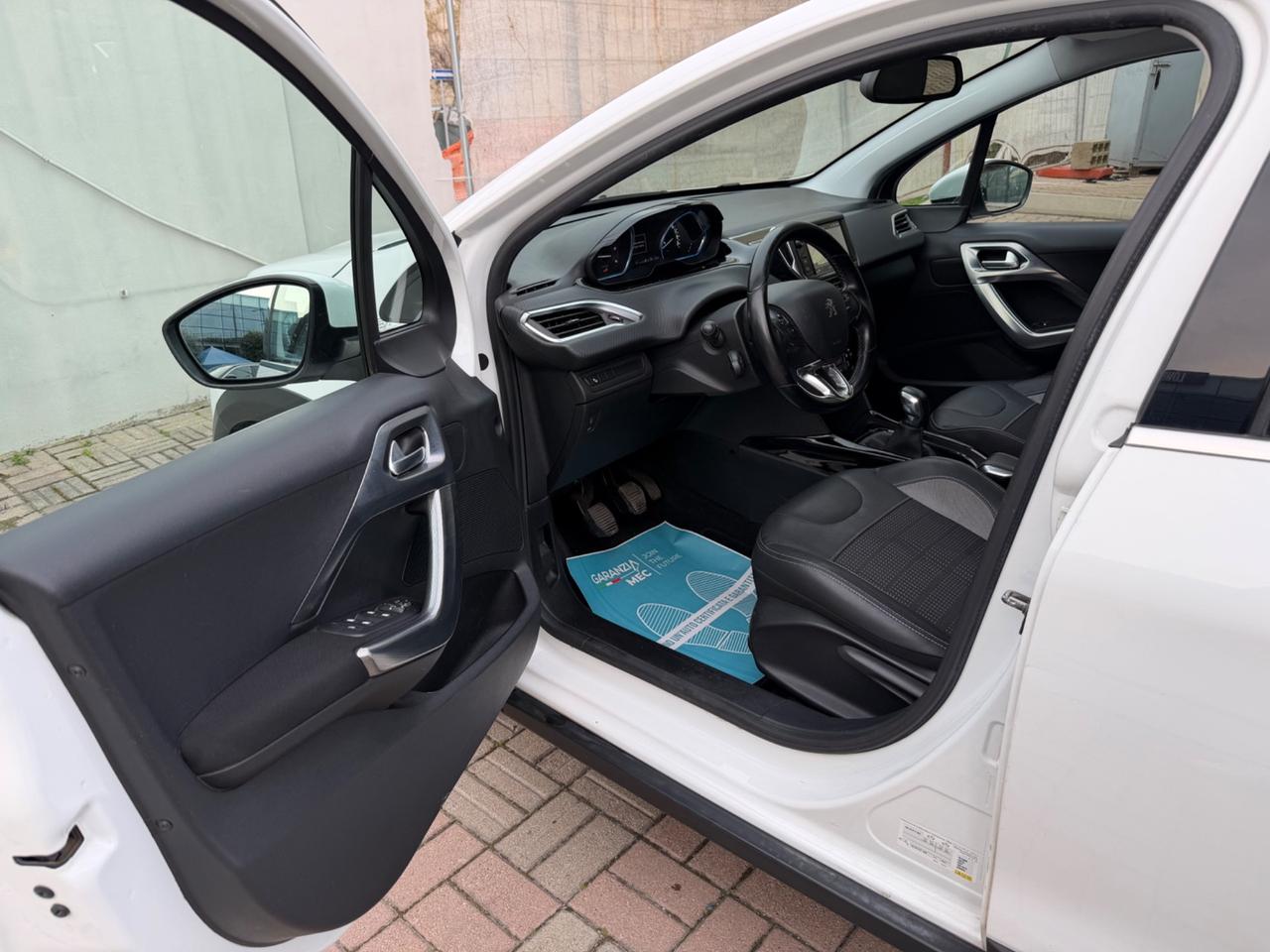 Peugeot 2008 1.6 BlueHDi Allure - GARANZIA