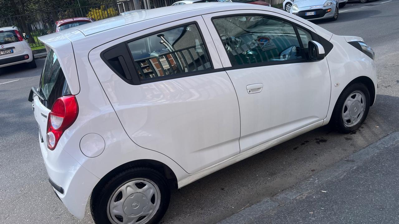 Chevrolet Spark 1.0 LT GPL