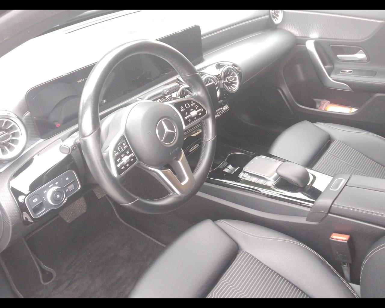 Mercedes-Benz Classe A (W177) - A 180 d Automatic Sport