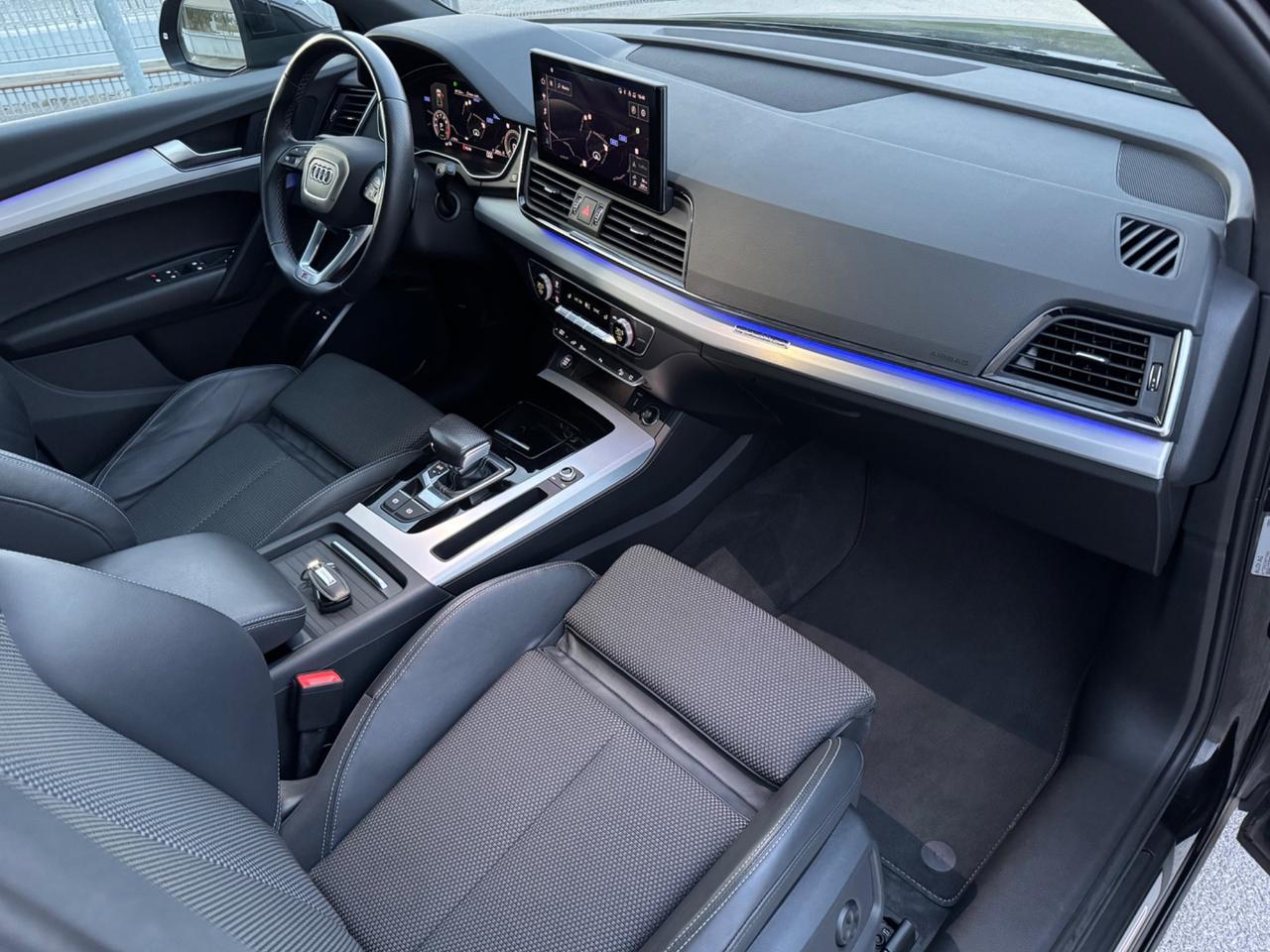 Audi Q5 55 TFSI e quattro S tronic line plus