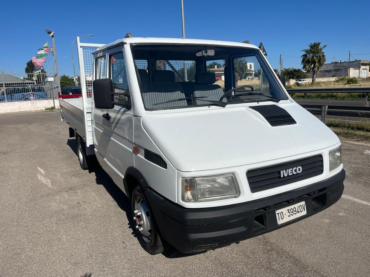 Iveco Daily 35-8 Doppia cabina Unipro