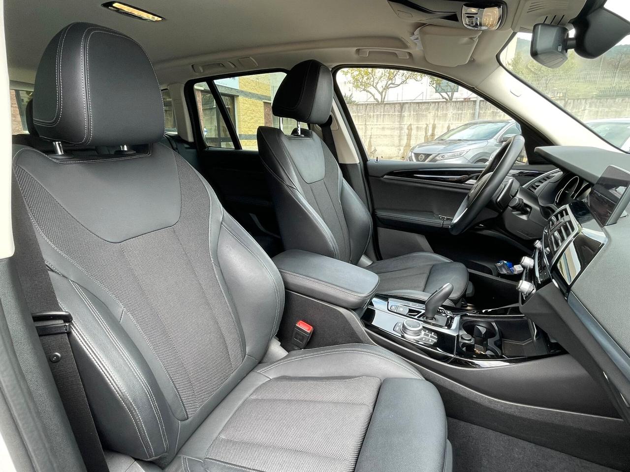 Bmw X3 xDrive20D 190CV C.Auto/Navi/Xenon
