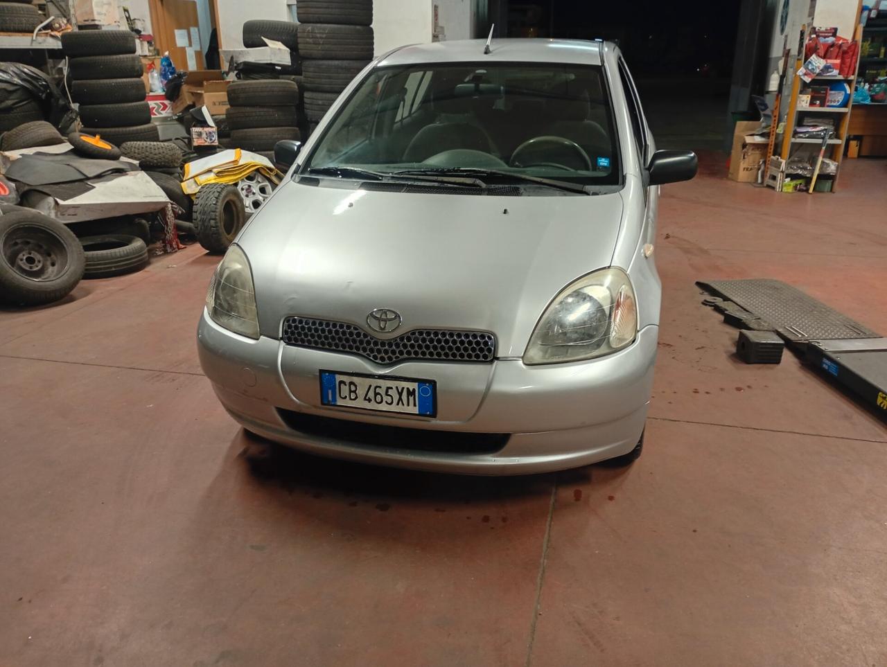 Toyota Yaris 1.4 tdi D-4D cat 5 porte Sol