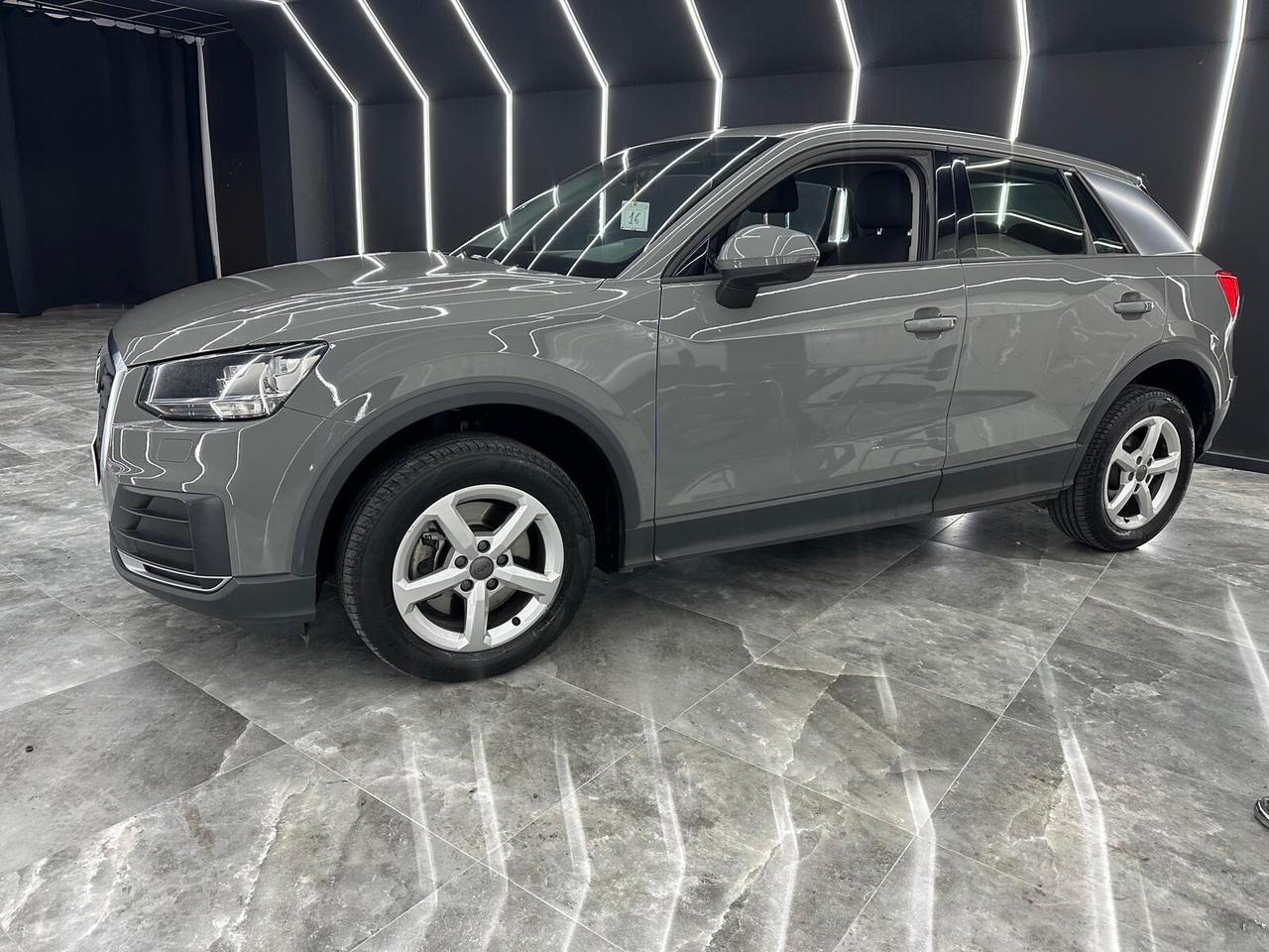 Audi Q2 30 TDI S tronic Business