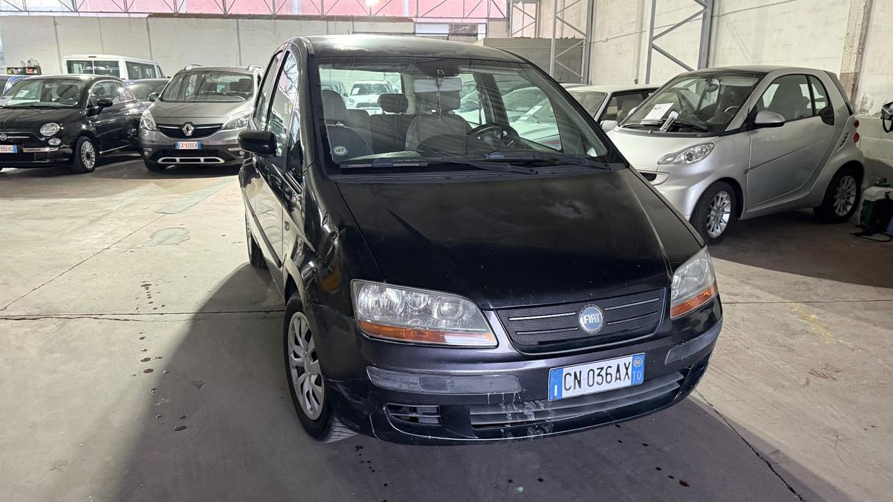 Fiat Idea 1.3 Multijet 16V Emotion