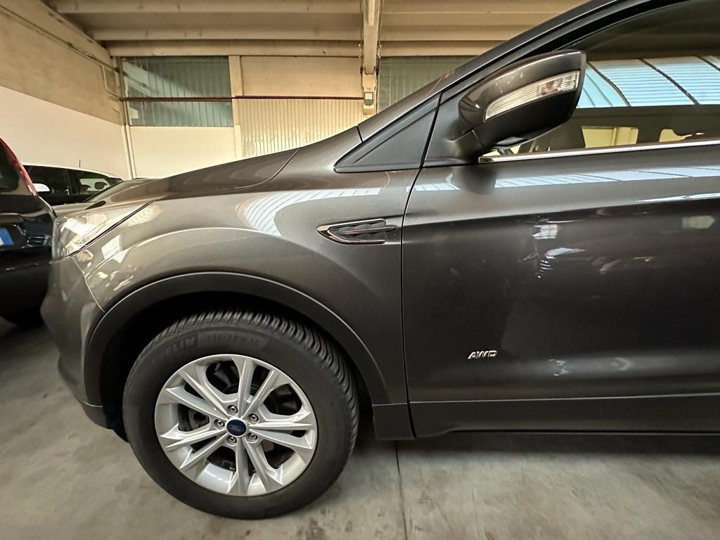 Ford Kuga 2.0 TDCI 150 CV S&S 4WD Powershift km 100000