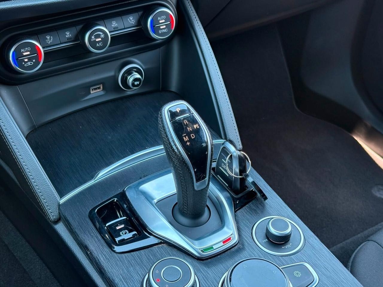 Alfa Romeo Stelvio 2.2 Turbodiesel 190 CV AT8 Q4 Super Business