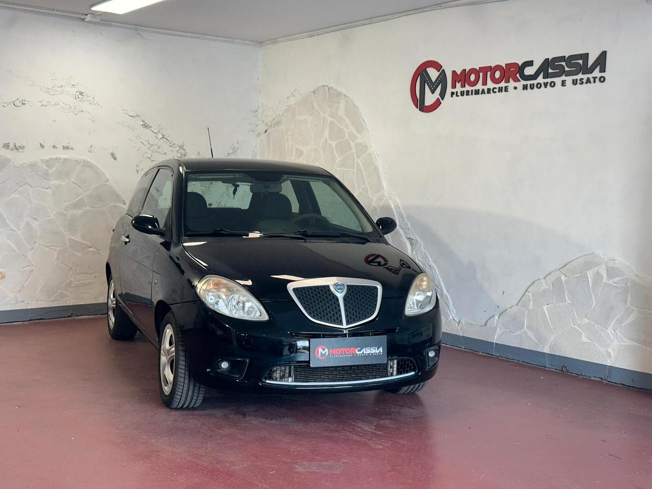Lancia Ypsilon 1.4 Platino Ecochic GPL