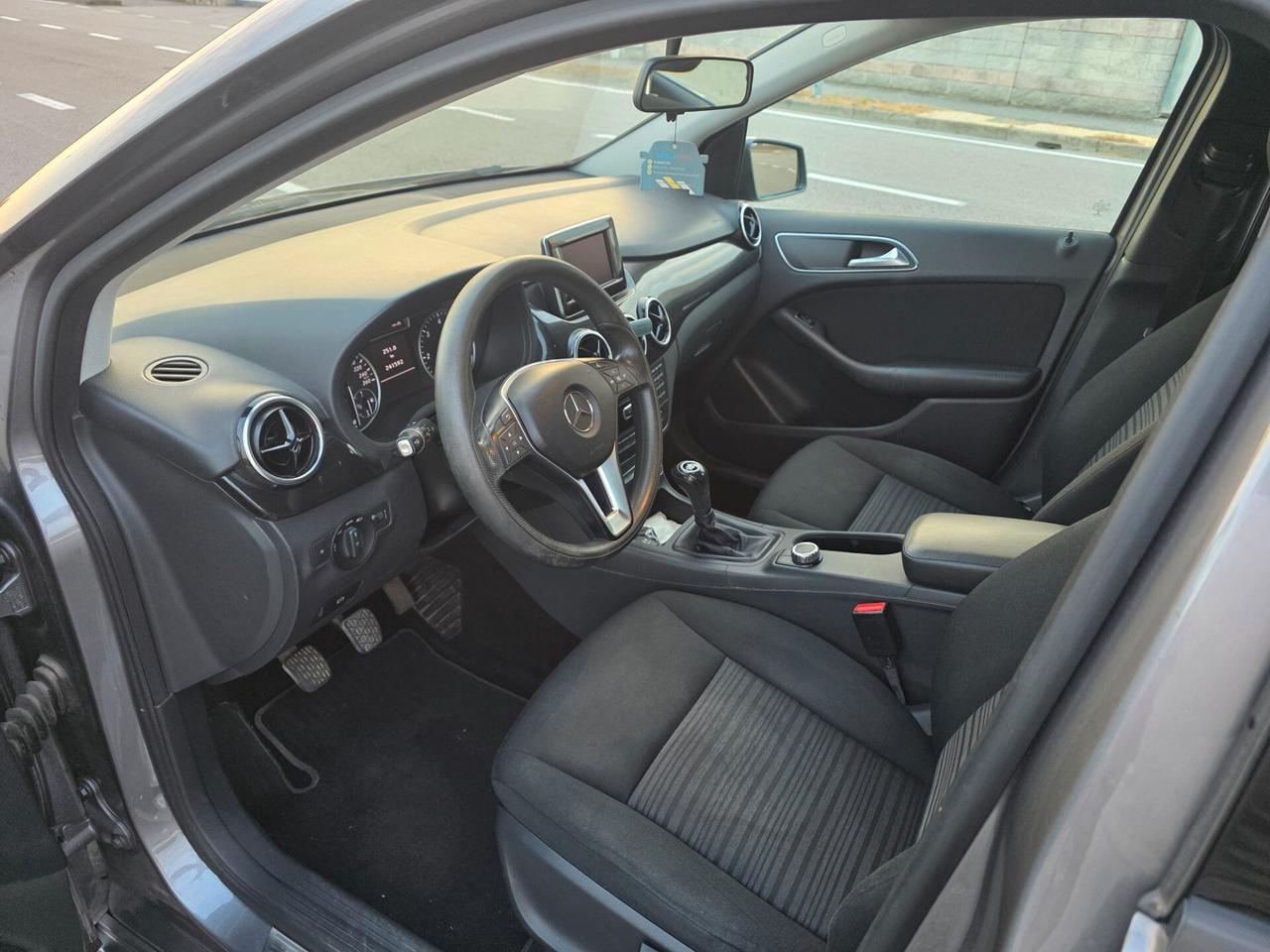Mercedes-benz B 180 CDI Premium