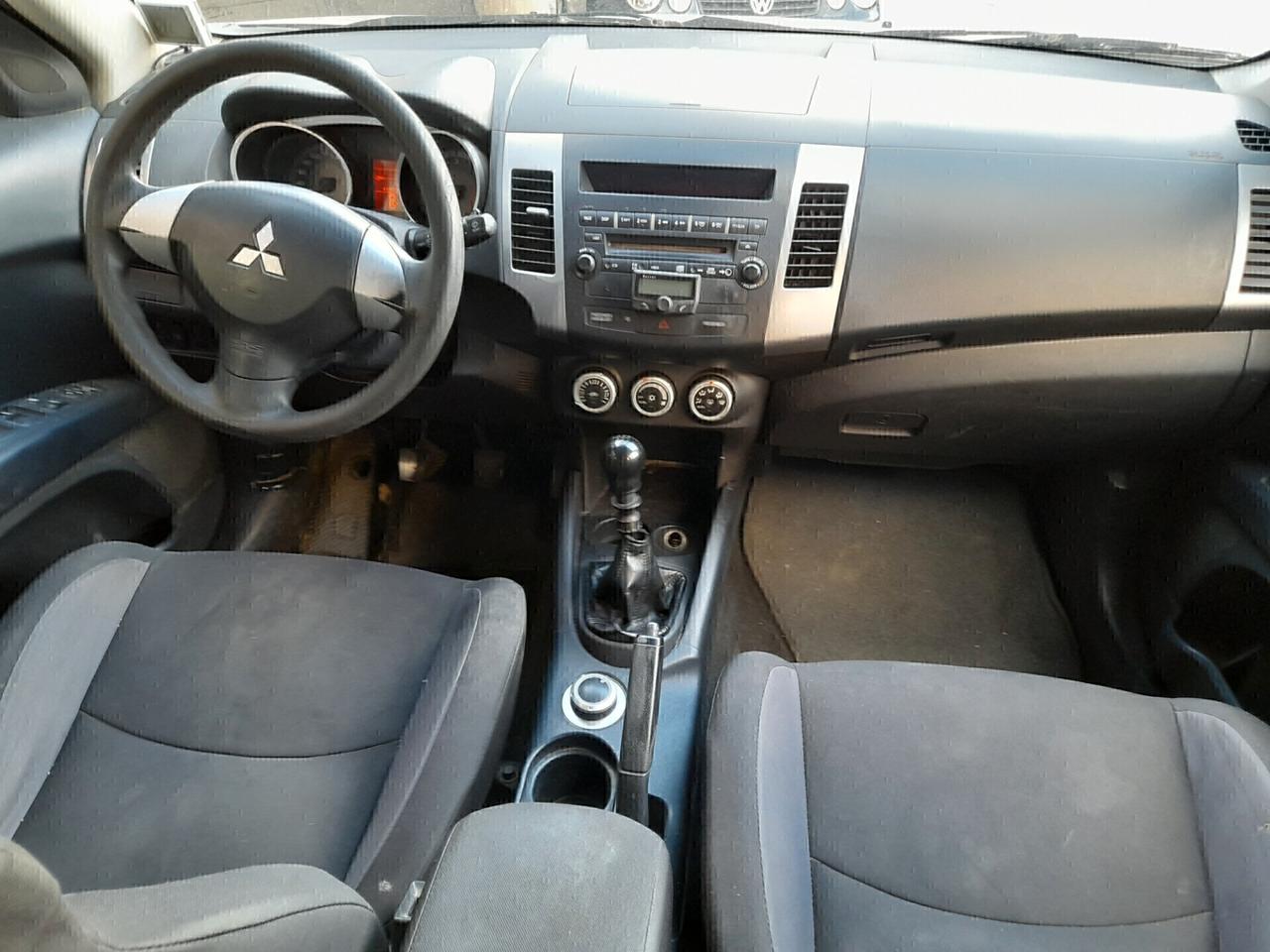 Mitsubishi Outlander 2.0 4X4