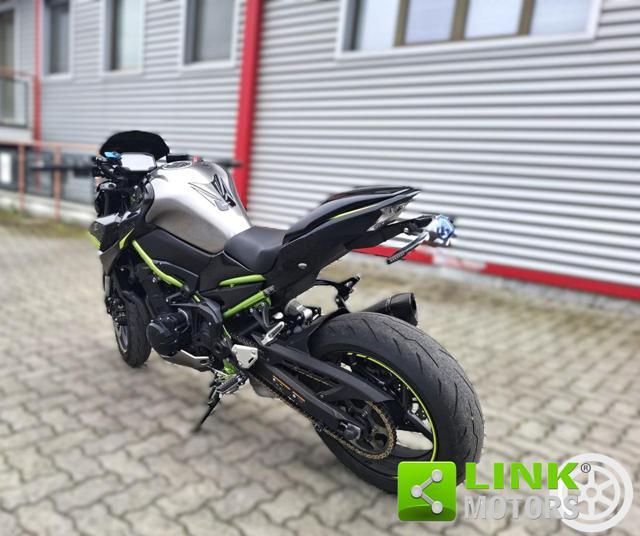 KAWASAKI Z 900 Z 900 CON SOLI 25 MILA KM PARI AL NUOVO!