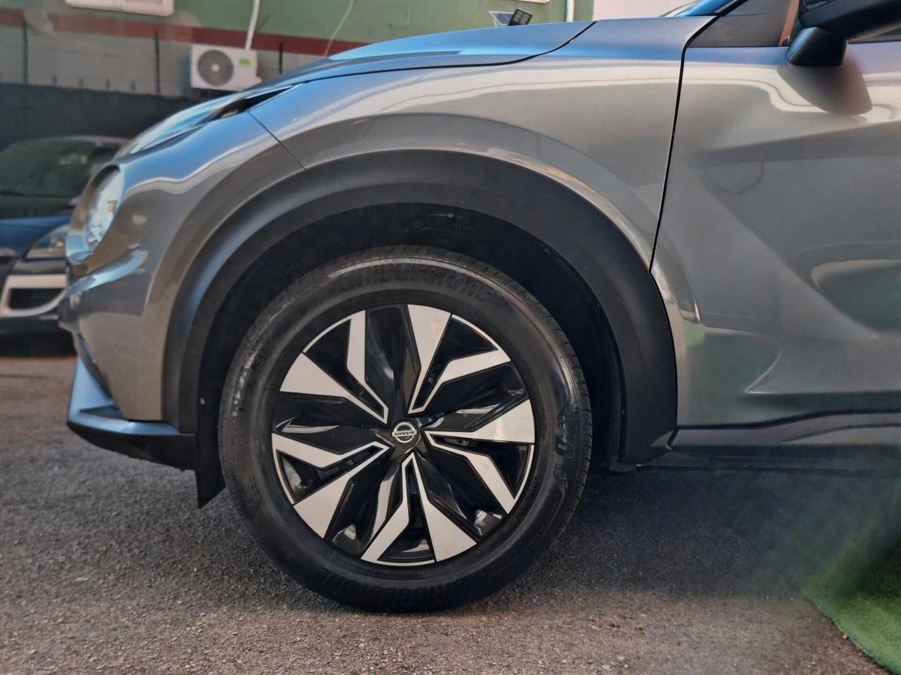 Nissan Juke 1.0 DIG-T 114 CV N-Connecta
