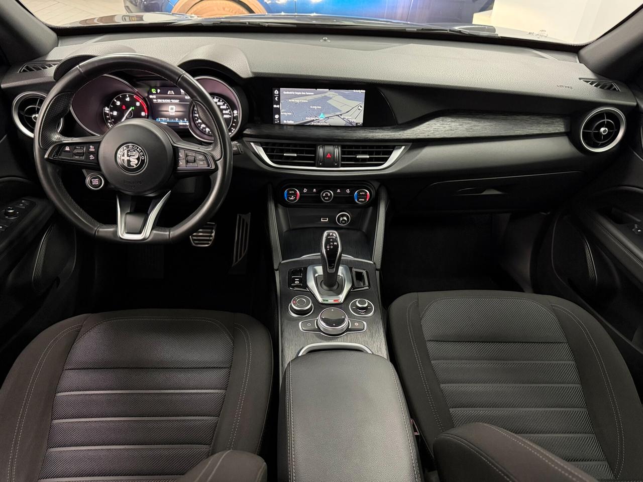 Alfa Romeo Stelvio 2.2 TD 160 CV SUPER BUSINESS RETROCAMERA TAGLIANDI CERTIFICATI