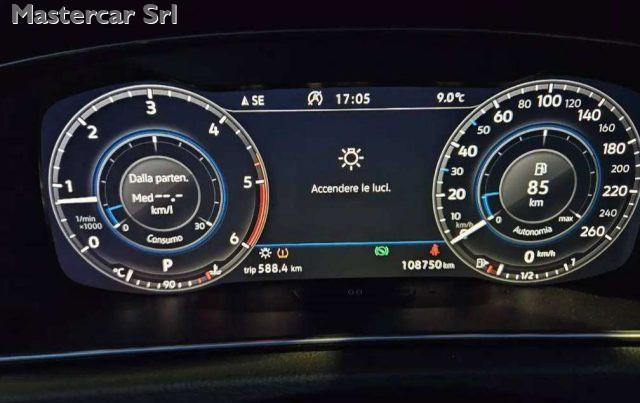VOLKSWAGEN Golf Variant 2.0 tdi Executive 150cv dsg - FP839ZE