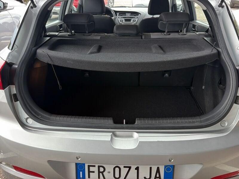 Hyundai i20 i20 5p 1.1 crdi Login 75cv