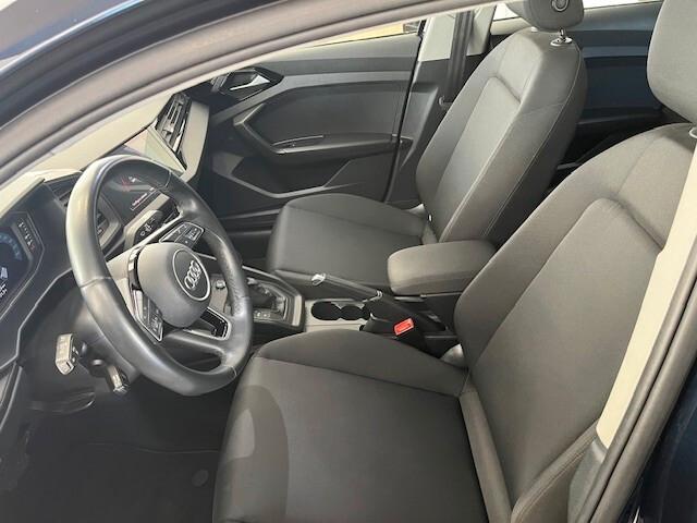 Audi A1 citycarver 30 TFSI S tronic Admired