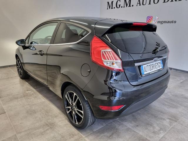FORD Fiesta 1.5 TDCi 75CV 3 porte Titanium