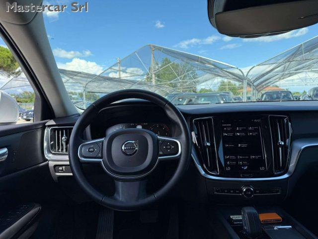 VOLVO V60 V60 2.0 b4 Momentum Business Pro auto - GG137JE