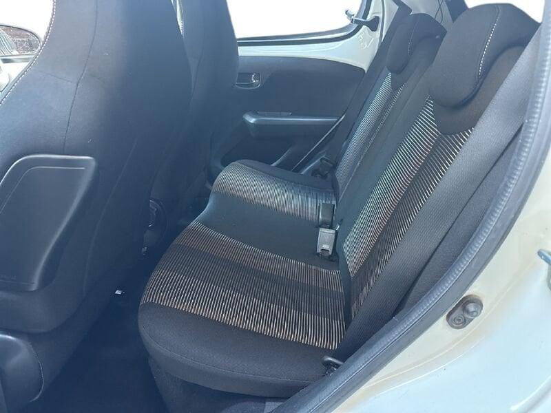 Peugeot 108 PureTech 82 5 porte Allure