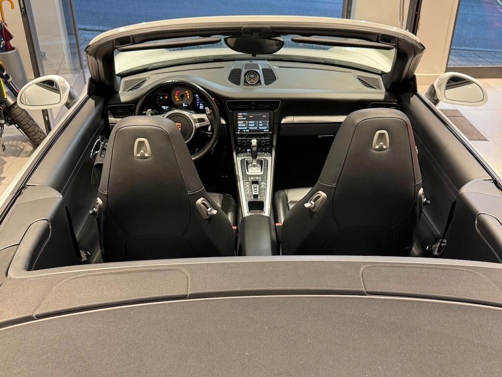 Porsche 911 3.8 Carrera 4S Cabriolet
