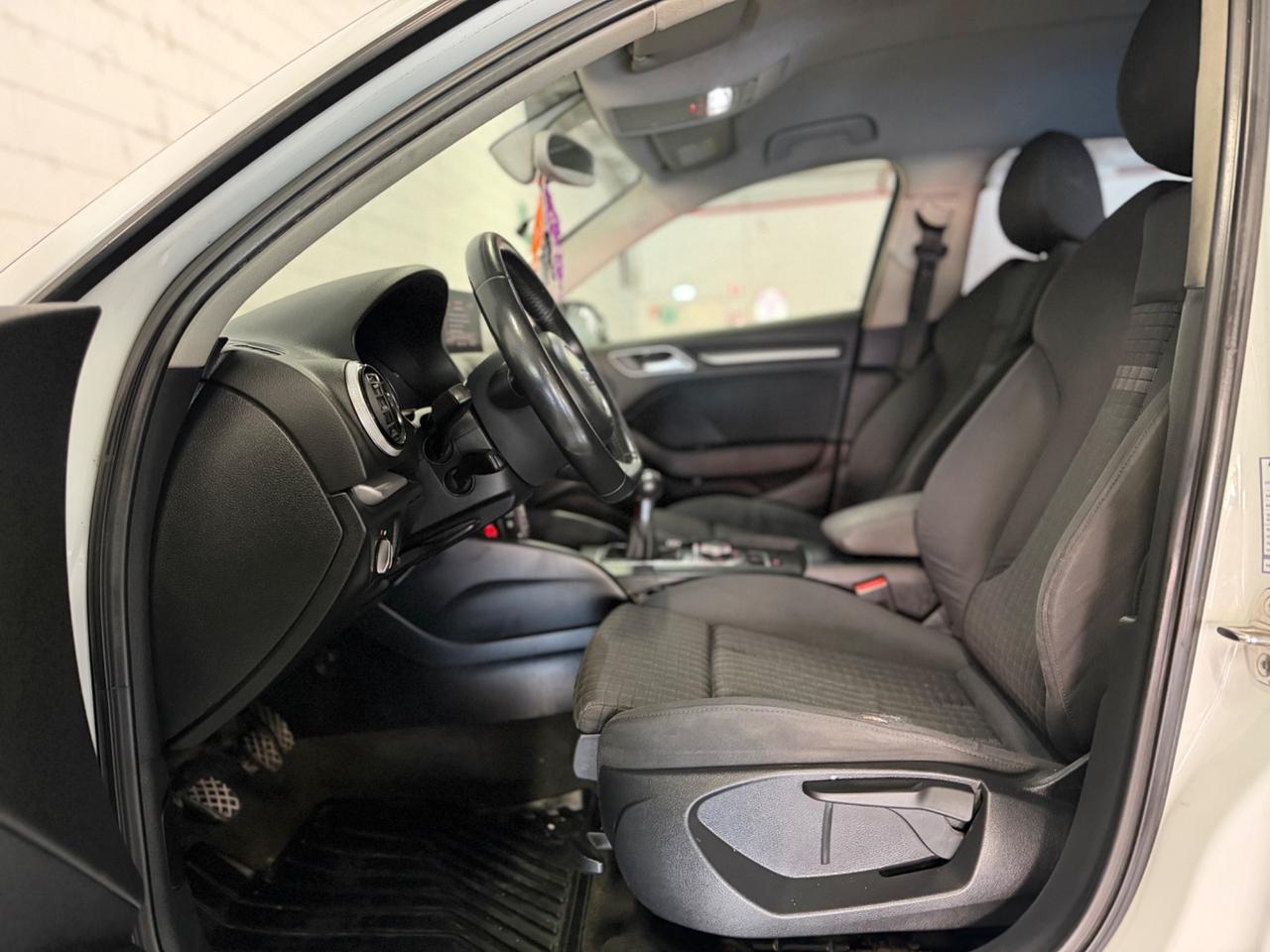 Audi A3 SPB 2.0 TDI Ambiente